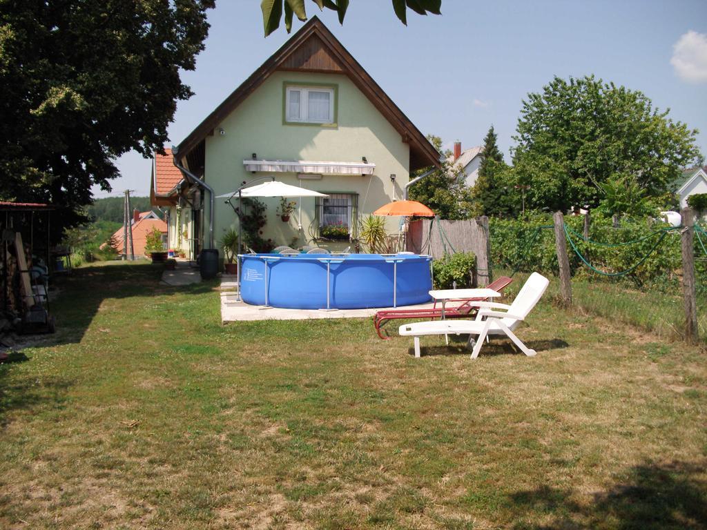 Ferienhaus Hartmann Хевиз Экстерьер фото